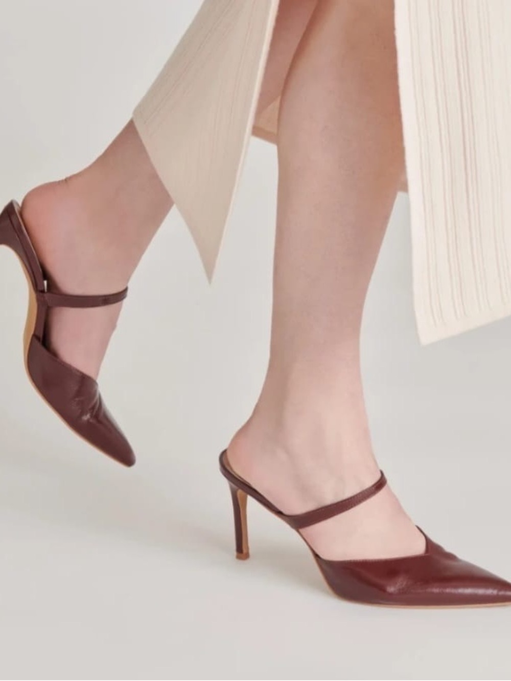 Dolce Vita Burgundy Pointed Slingback Mules - Picture 1 of 7
